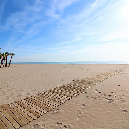 Global Properties, De 2 Con Gran Terraza En Gran Canet Apartment