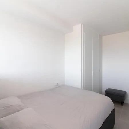 Global Properties, De 2 Con Gran Terraza En Gran Canet Apartment