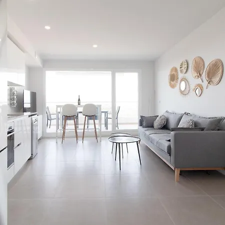 Global Properties, De 2 Con Gran Terraza En Gran Canet *
