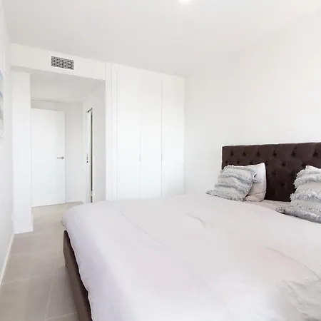 Global Properties, De 2 Con Gran Terraza En Gran Canet Canet d'En Berenguer